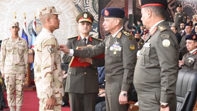 وزير الدفاع يشهد حفل انتهاء فترة الإعداد العسكري