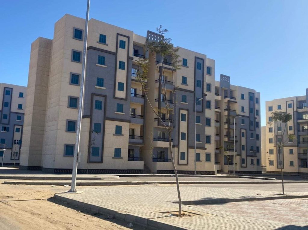 تسليم وحدات سكن مصر فى غرب الجامعات