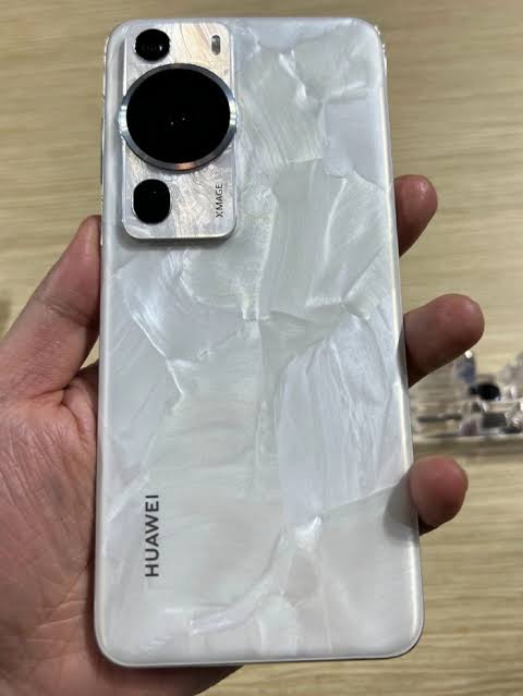 سعر ومواصفات Huawei P60 Pro